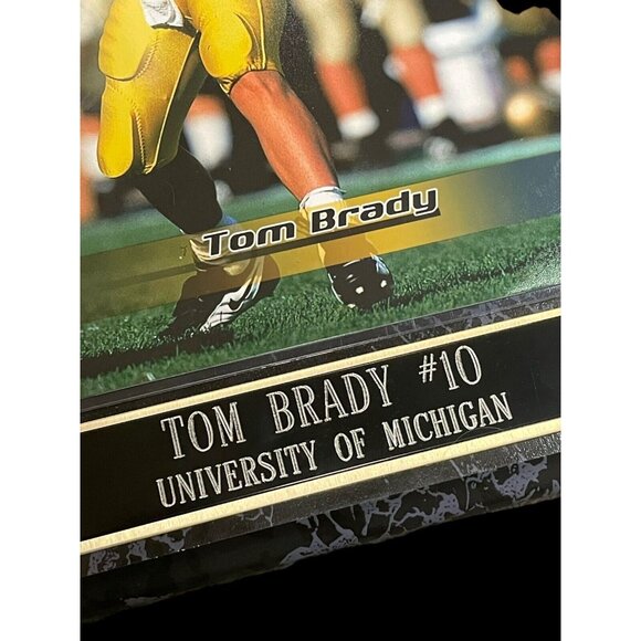 Official Tom Brady #10 University of Michigan NCAA Football Photograph Plaque - Picture 5 of 5